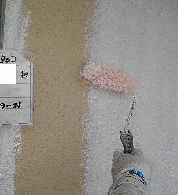 外壁の塗装　下塗り