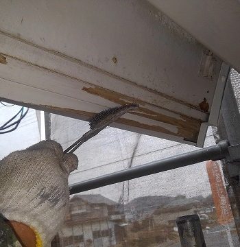 鼻隠しをケレンしている
