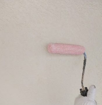 外壁の下塗り
