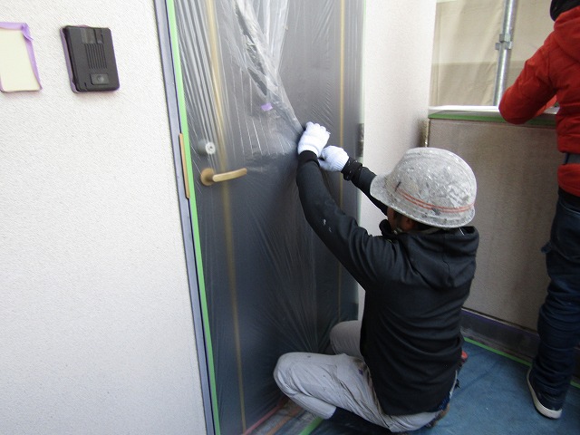 玄関ドアの完成