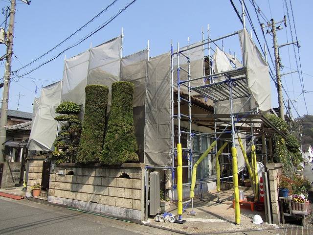 倉敷　瓦葺き替え現場