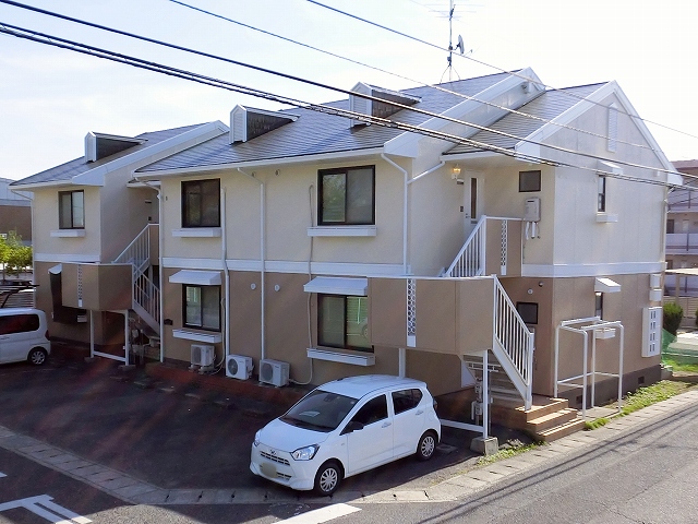 アパート塗装完成