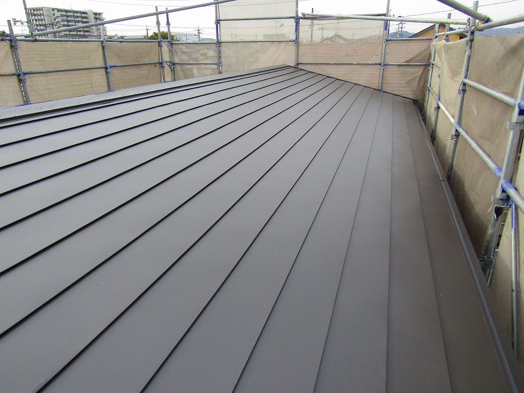 屋根カバー工法