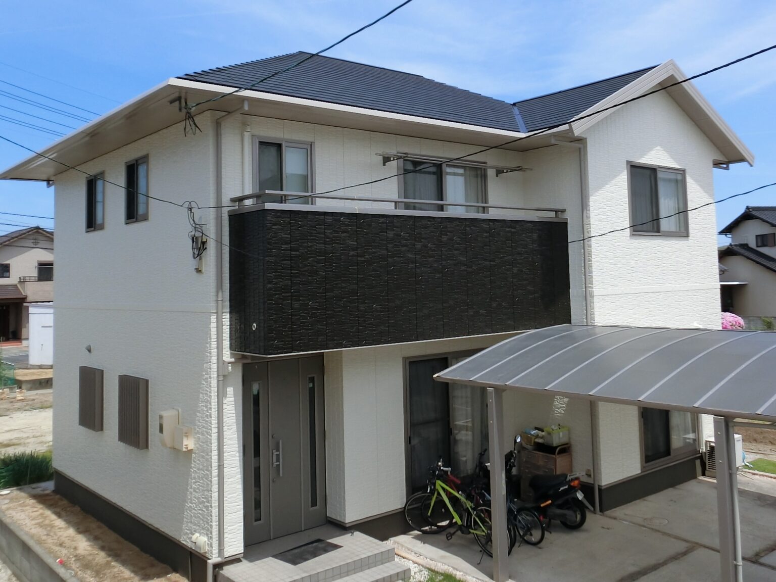 ホワイト×黒の塗装