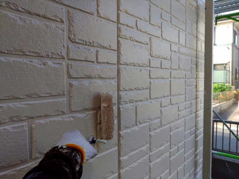 ダブルトーンの目地色塗装