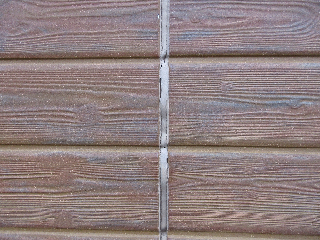 コーキングが切れている